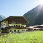 Rimlhof By A Casa 公寓